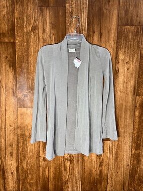 NWT Pretty Good Light Gray Open-Front Long Sleeve Cardigan
